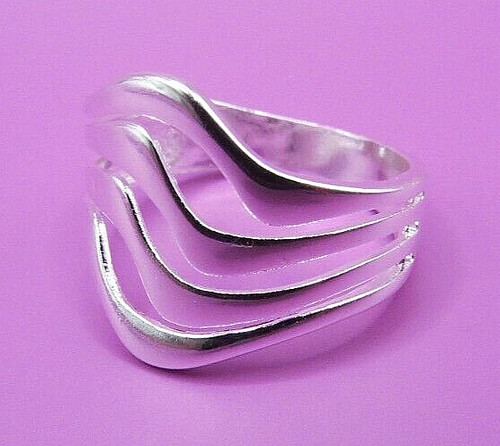 Schöner ring mit - schöner,