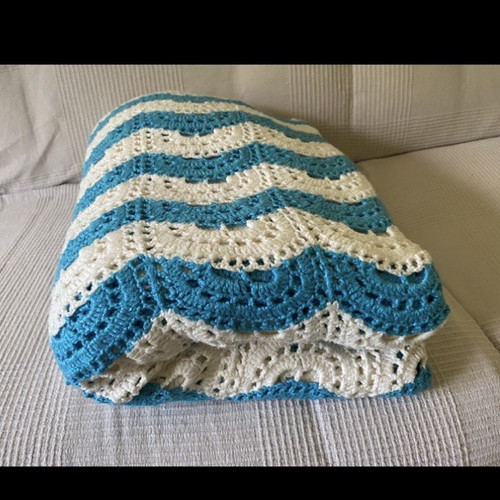 Handgehäkelte tagesdecke - handgehäkelte,